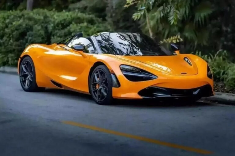 2020 McLaren 720S Spider Convertible for sale | Brickell Exotic Car Sales - Miami, FL
