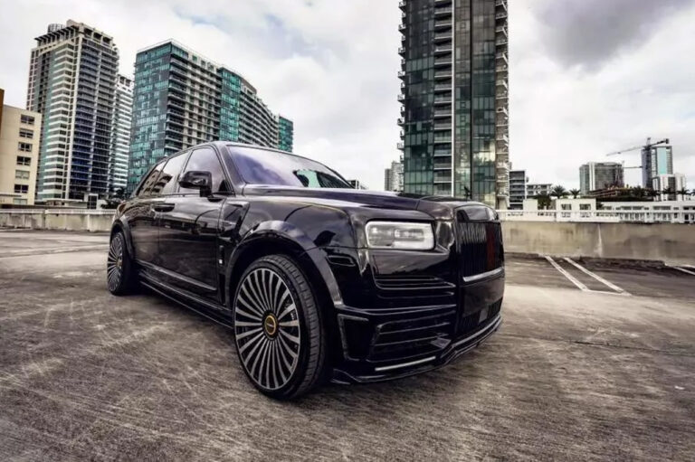 2023 Rolls Royce Cullinan for sale | Brickell Exotic Car Sales - Miami, FL